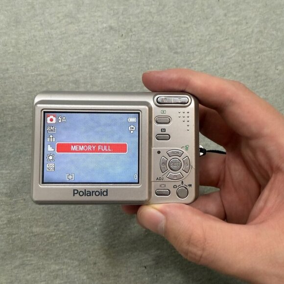 WORKING Polaroid i832 8.0 MP Digital Camera - Silver *READ* - Picture 2 of 8